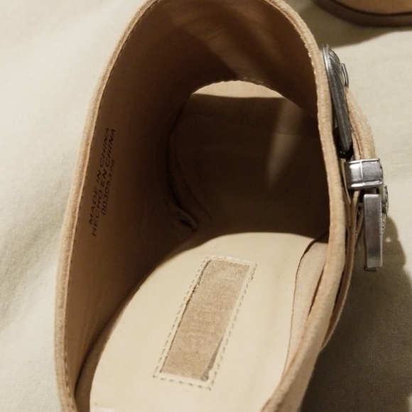 Forever 21 open toe heel - Picture 4 of 6